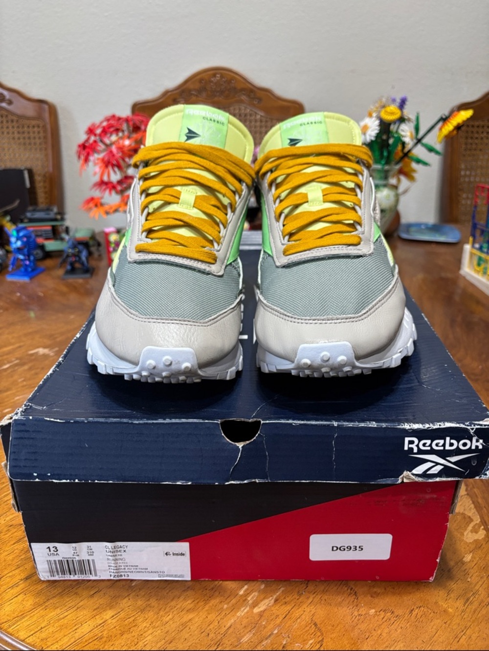 Reebok Men’s Light Green & Yellow Lace-Up Sneakers
